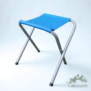 Silla plegable de camping portátil, estructura metálica, asiento de tela resistente, color oscuro, compacta y ligera