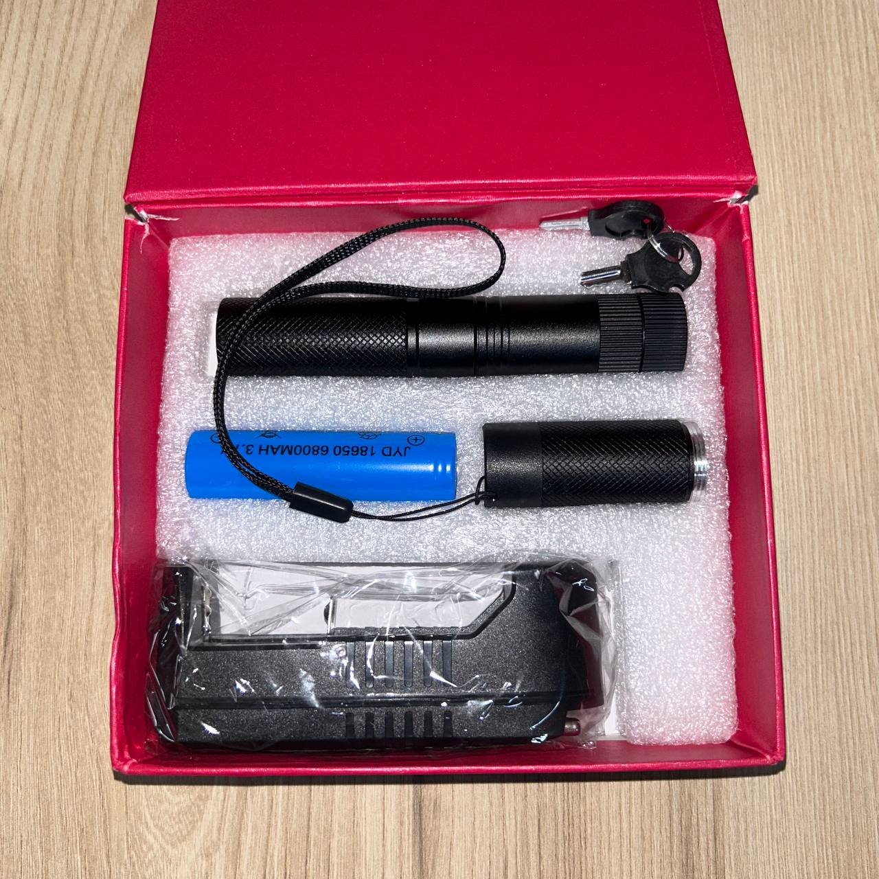 Laser pointer de largo alcance con boquillas desmontables,