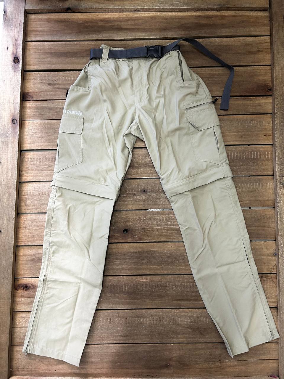 Pantalones desmontables caqui con 6 bolsillos, tela antidesgarre de secado rápido y protección UV, convertibles en pantaloneta.