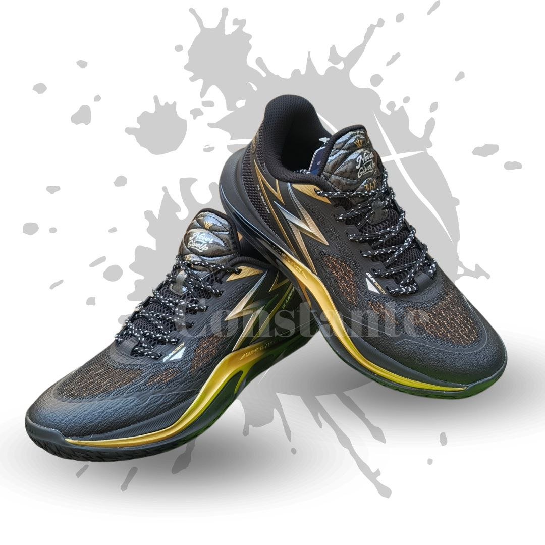 Zapatillas de básquet 361° con tecnología Quickbalance y Energ-X, diseñadas para ofrecer rebote, flexibilidad y durabilidad en cada jugada.