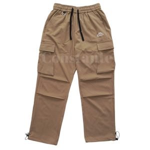 Pantalones Outdoor tipo Cargo con tela stretch, interior fleece y ajustes en las bastas