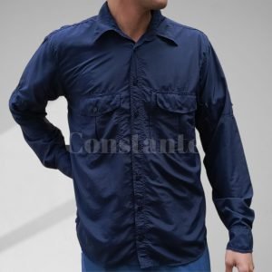 Camisa safari de secado rápido con tela transpirable y protección UV, ideal para actividades al aire libre.