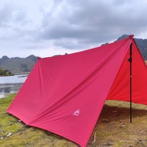 Tarp de 3x3 metros marca Constante para camping, refugio y protección solar